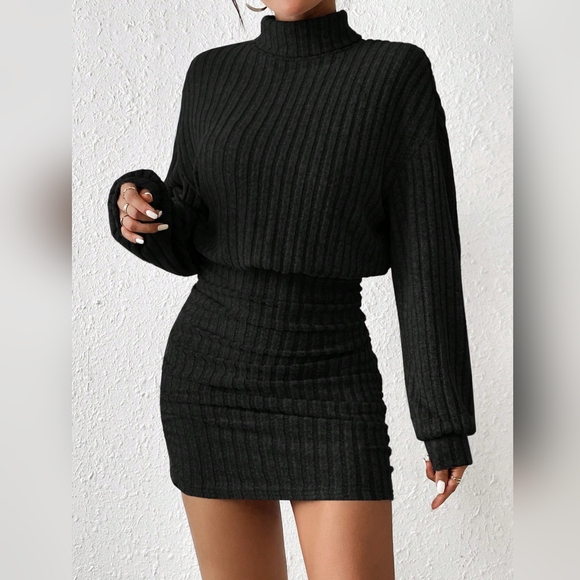 Turtleneck Drop Shoulder Ruched Bodycon Dress - Picture 4 of 5